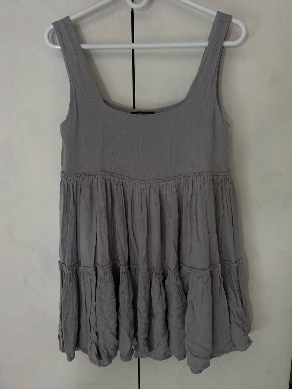 Forever 21 Small Light Gray Ruffled Tank Neutral Tiered Cottage Prairie